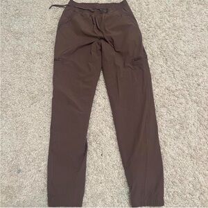 Eddie Bauer Women's Brown Cargo Pants